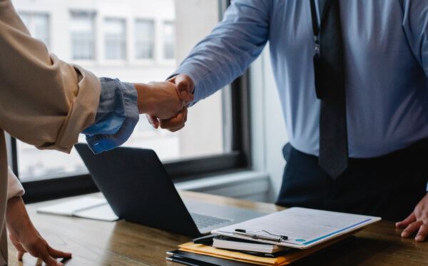 Why choose a mortgage broker to refinance?