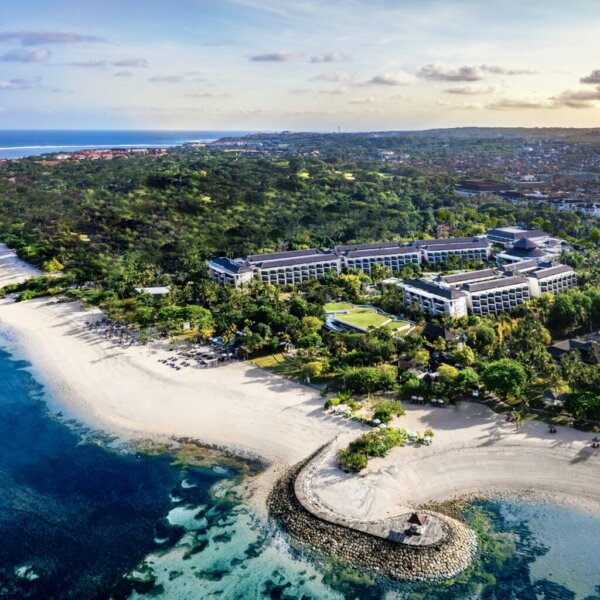 Win a 5 Day Luxury Beach Front Getaway to Bali!